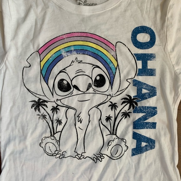 2 nwt disneys Lilo & Stitch t-shirt’s juniors Medium - Picture 3 of 8